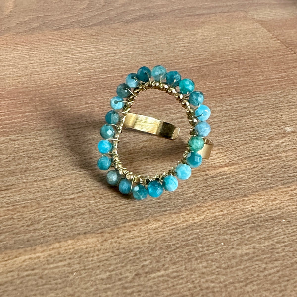 Curved Stone Lined Oval Ring